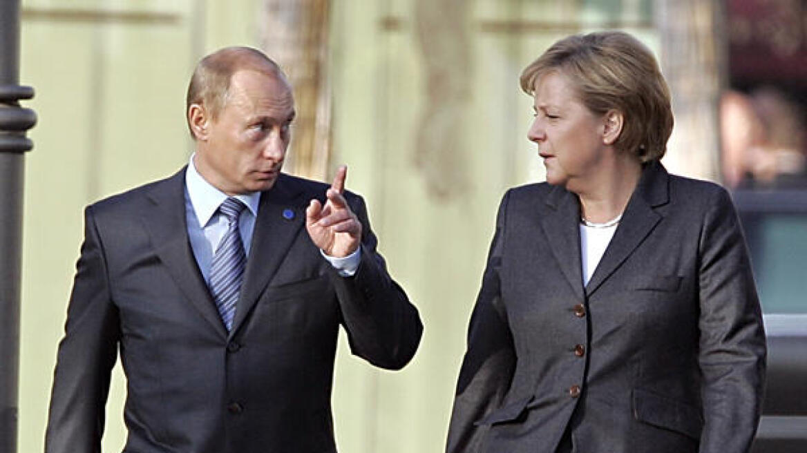 Πούτιν vs Μέρκελ: «Σοβαρές διαφωνίες» για την ουκρανική κρίση